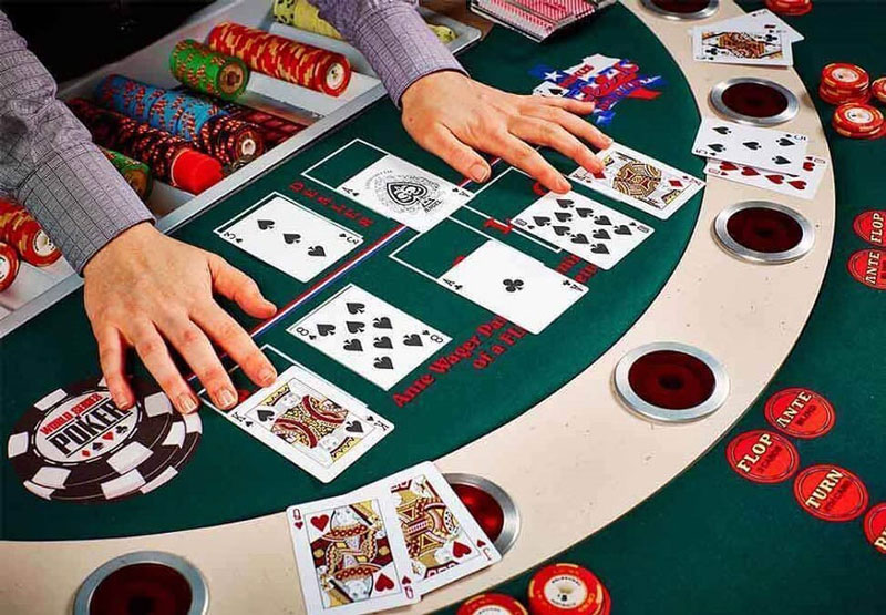 Hướng dẫn cách chơi Poker tại Nowbet cơ bản nhất