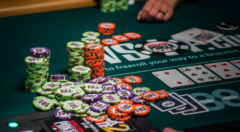 ​web cờ bạc online nhiều khuyến mãi